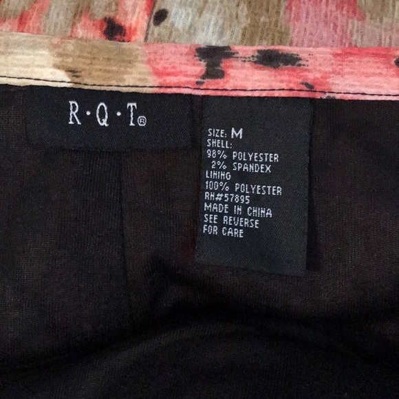 R Q T skirt - Picture 3 of 3